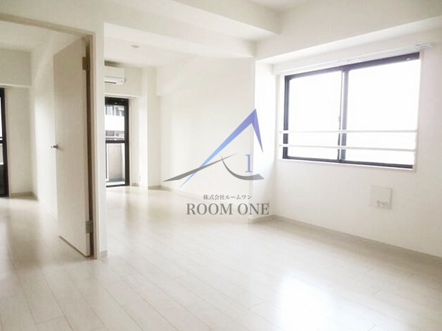 居室・リビング　洋室のお部屋です。