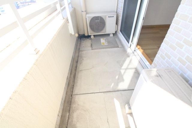 バルコニー　※別室の参考写真の為、現況優先です。