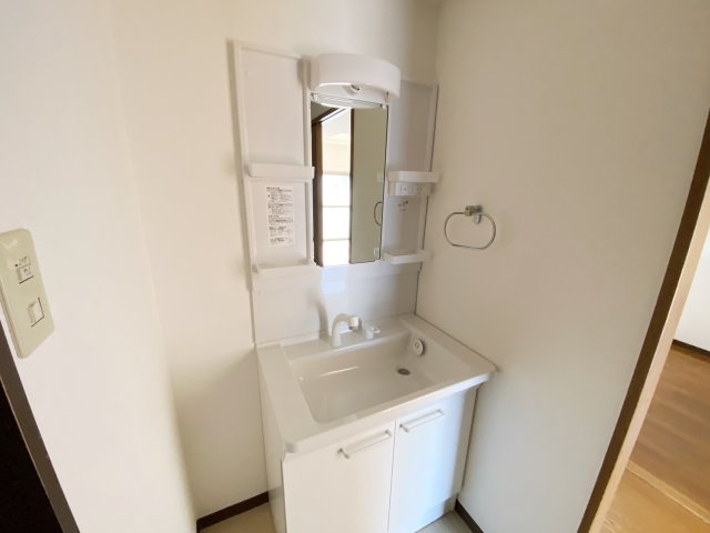 洗面設備　別号室の参考写真です。