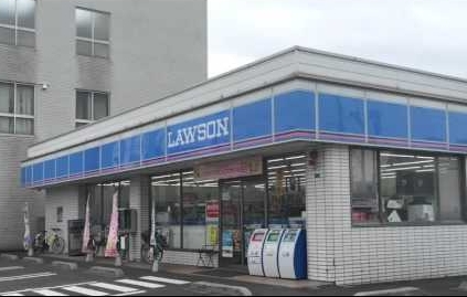 コンビニ　ローソン戸田氷川町２丁目店（コンビニ）まで156m