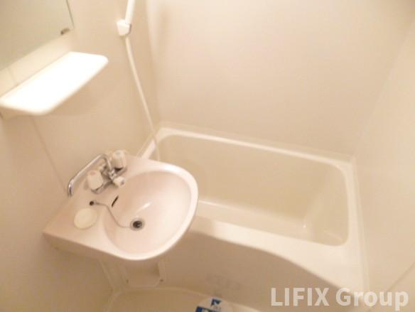 バス・シャワールーム　風呂