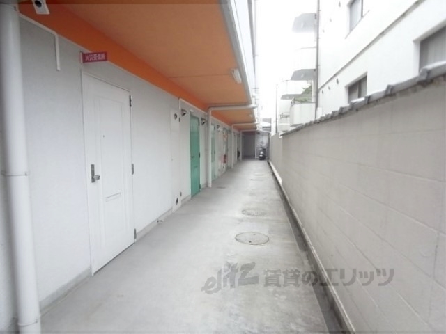 ロビー　ロビー