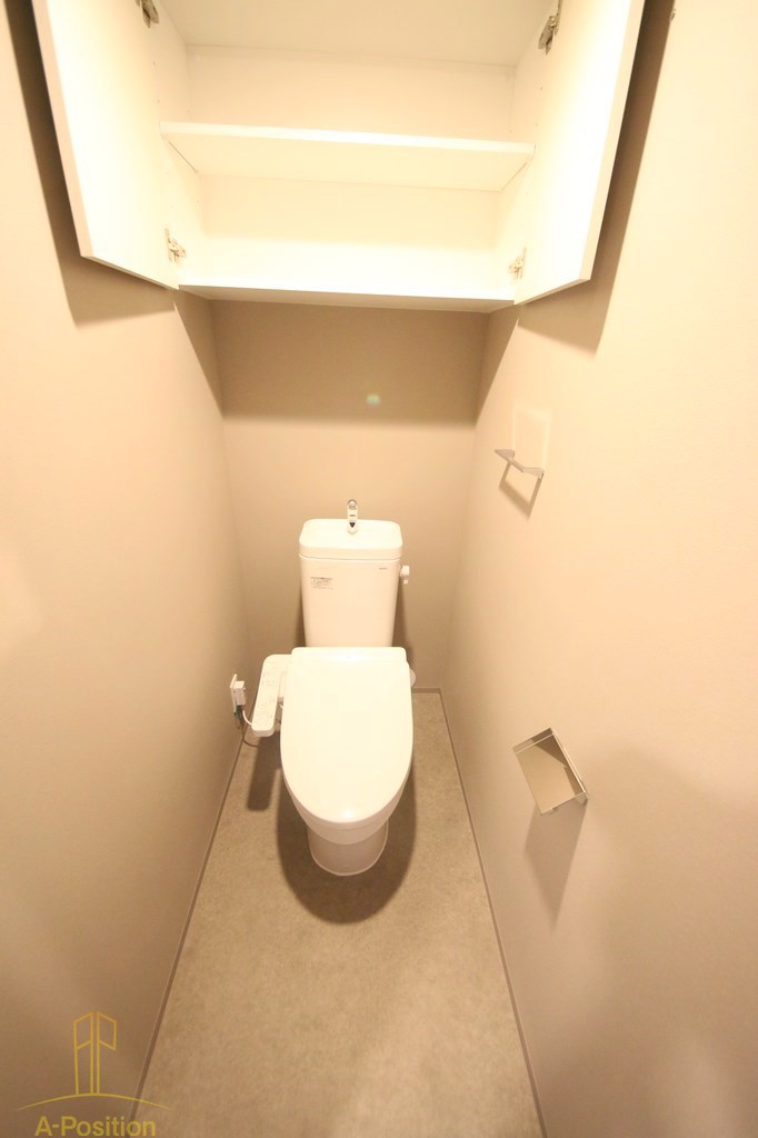 トイレ　アーバネックス谷町六丁目