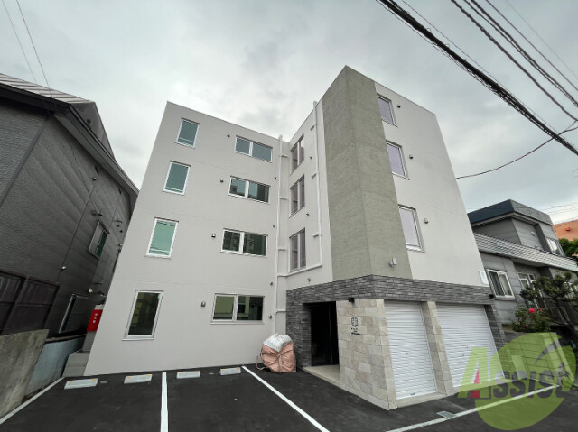 建物外観　札幌市北区北二十一条西「北斗エンブレム札幌北」