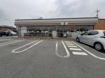 コンビニ　セブンイレブン太田市古戸町店（コンビニ）まで290m