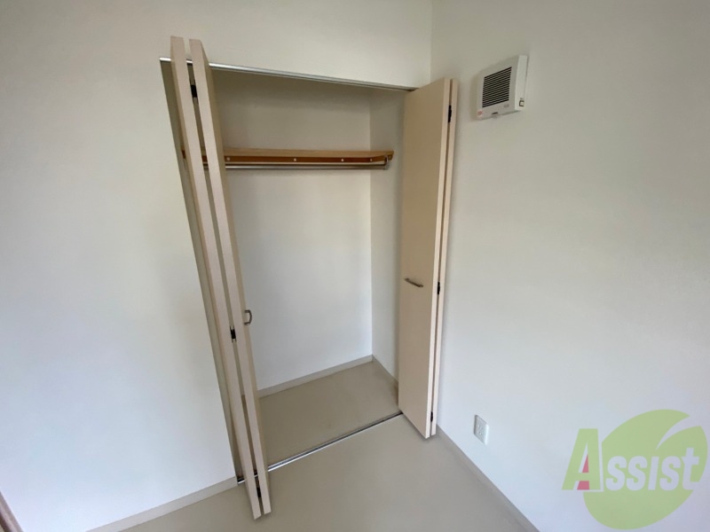 収納　洋室にはクローゼットがあるのですっきり片付きそうです。