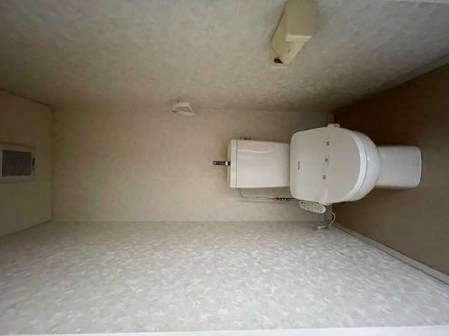 トイレ　洗濯機置き場