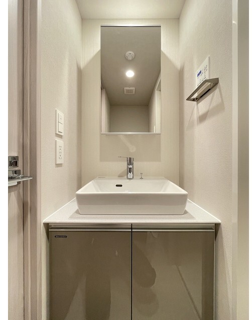 洗面設備　身支度に便利な洗面台♪