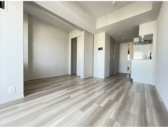 居室・リビング　使いやすい形の為、レイアウトを楽しめます♪