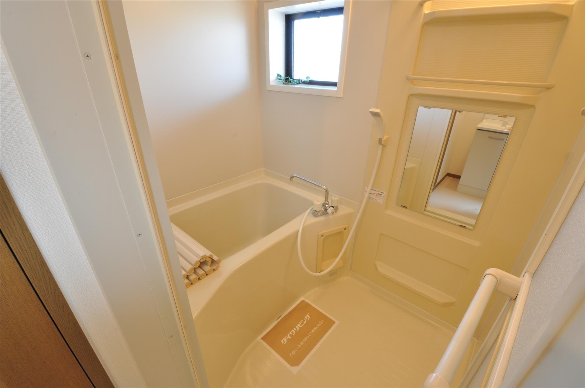 バス・シャワールーム　※別室参考写真