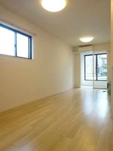 居室・リビング　おしゃれな居間です