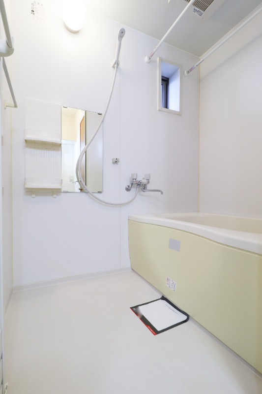 バス・シャワールーム　図面と現状に相違がある場合には現状を優先