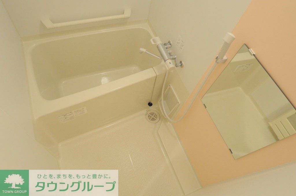バス・シャワールーム　同タイプ部屋の写真となり設備等は現況と異なる場合があります。