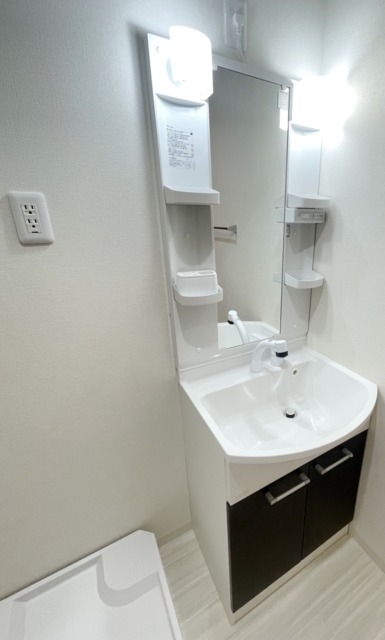 洗面設備　同仕様