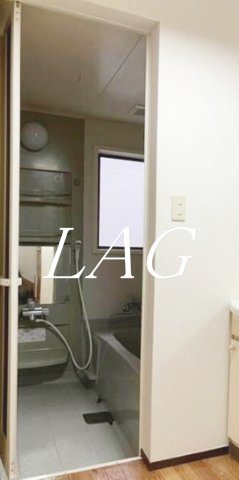 バス・シャワールーム　お風呂です。