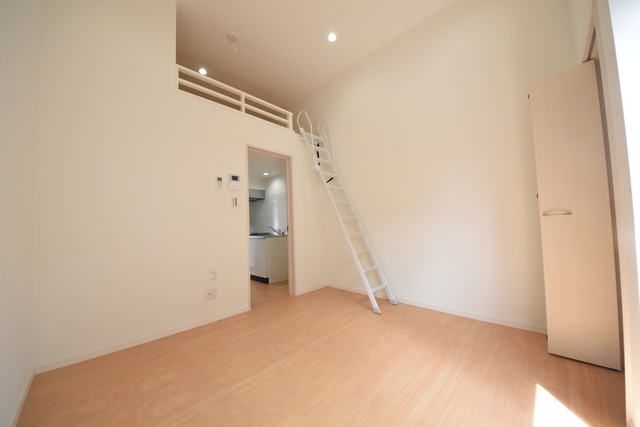 居室・リビング　ロフト付き