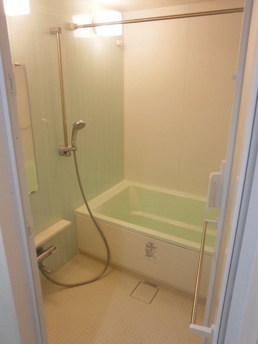 バス・シャワールーム　日々の暮らしに欠かせないお風呂です
