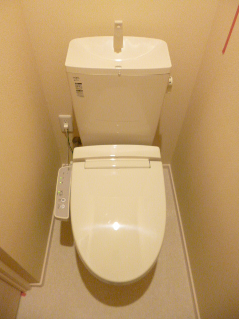 トイレ　ウォシュレット