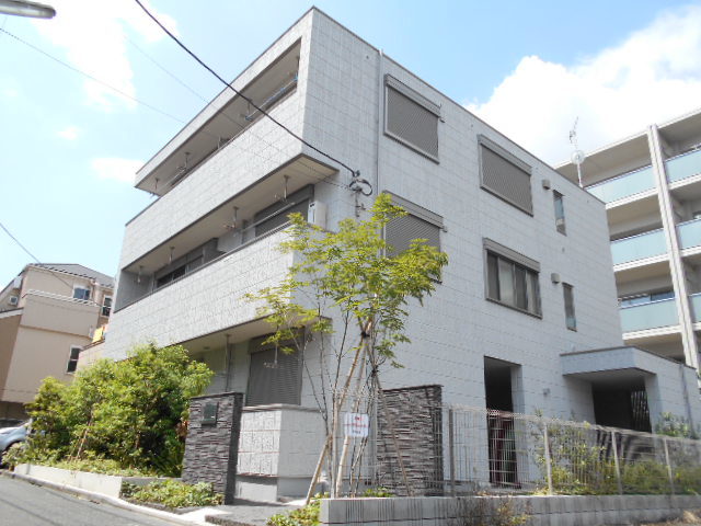 建物外観　耐震耐火構造