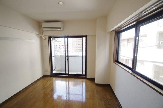 その他部屋・スペース　★落ち着いた雰囲気の洋室★