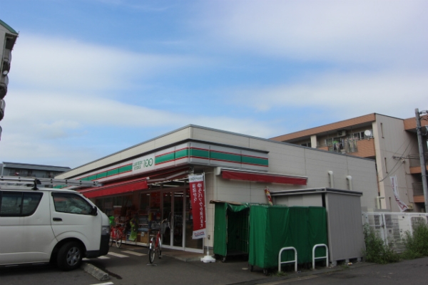 コンビニ　ローソンストア100筑波大学前店（コンビニ）まで600m