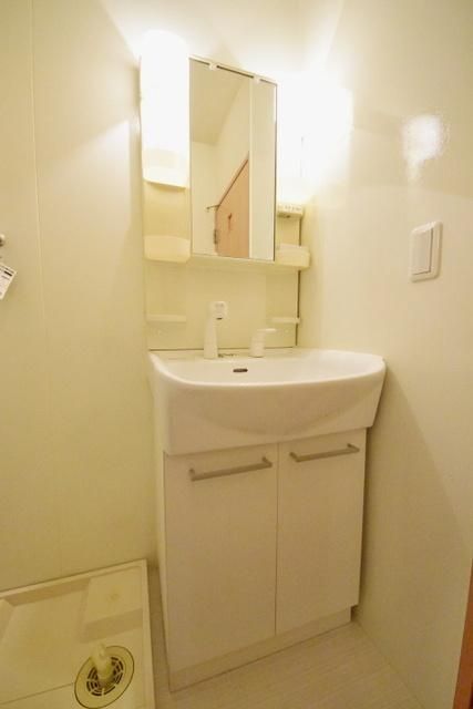 洗面設備　★★忙しい朝に重宝できる独立洗面台★★