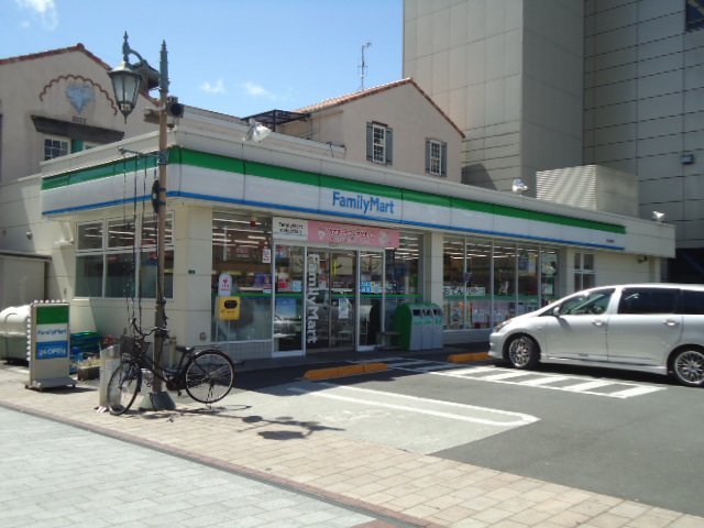 コンビニ　ファミリーマート 福山霞町店（コンビニ）まで304m