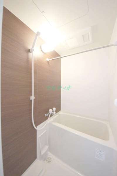 バス・シャワールーム　浴室