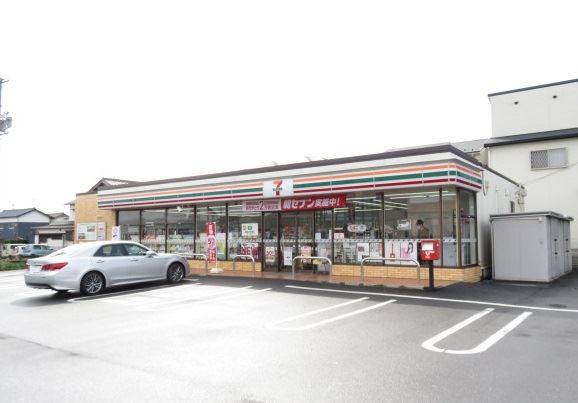 コンビニ　セブンイレブン（コンビニ）まで170m