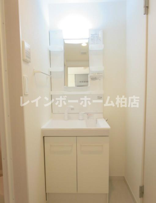 洗面設備　洗面所です