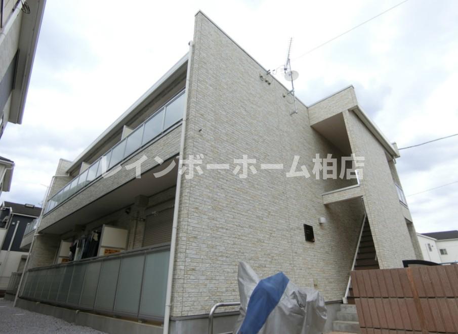 建物外観　外はこのようになっています