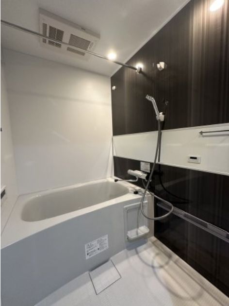 バス・シャワールーム　現在建設中の為、イメージ写真となります（現状を優先します）