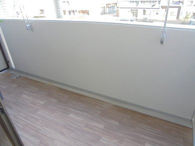 バルコニー　ベランダ