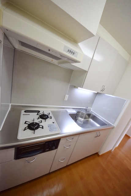 キッチン　※別部屋参考写真