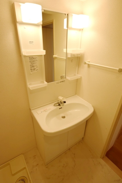 洗面設備　※別部屋参考写真