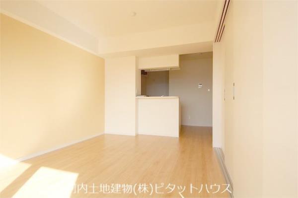 居室・リビング　リビング