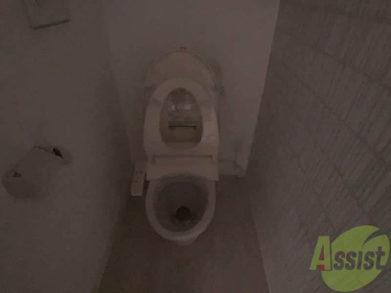 トイレ　シャワートイレになっているので快適です！