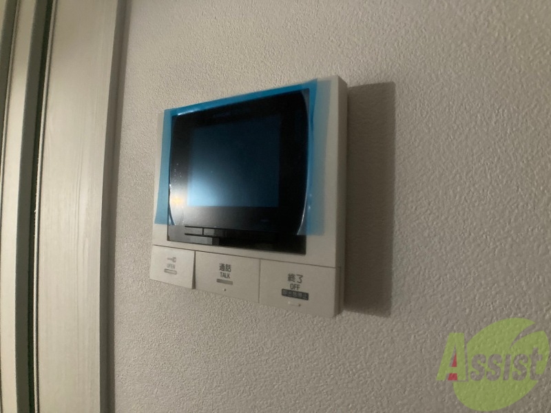 セキュリティ　ＴＶモニター付インターホンです。来客者の顔が見えるので安心！