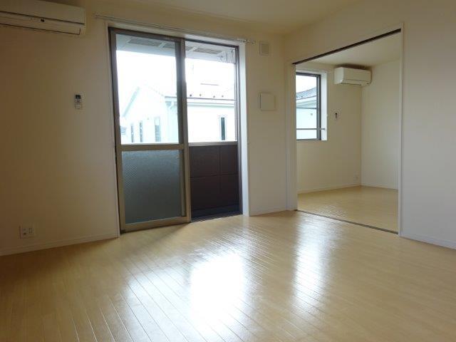 居室・リビング　リビング