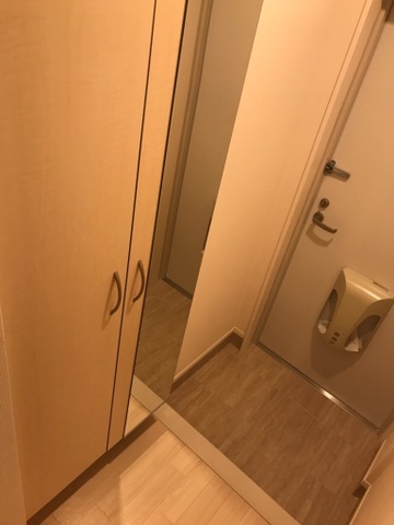 玄関　シューズボックス付きの玄関です★