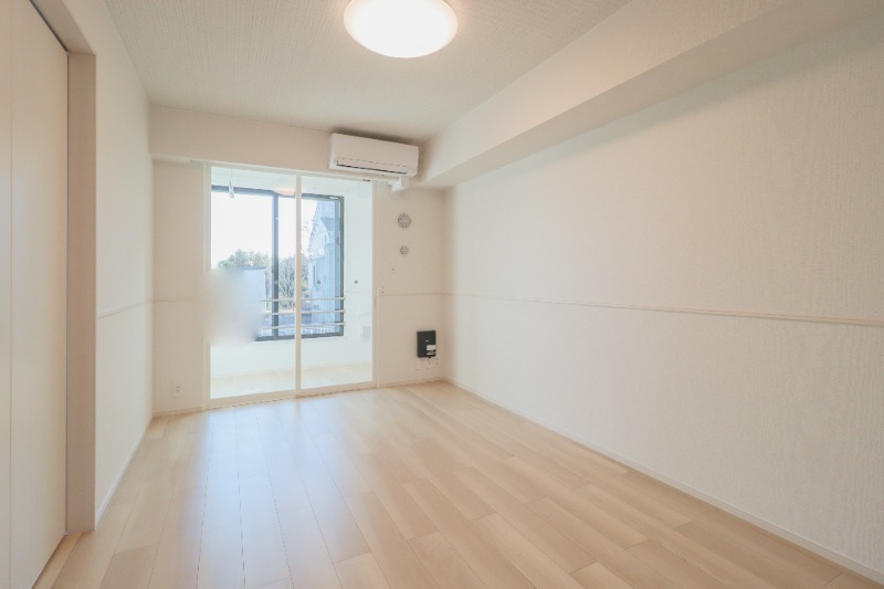 居室・リビング　図面と現状に相違がある場合には現状を優先