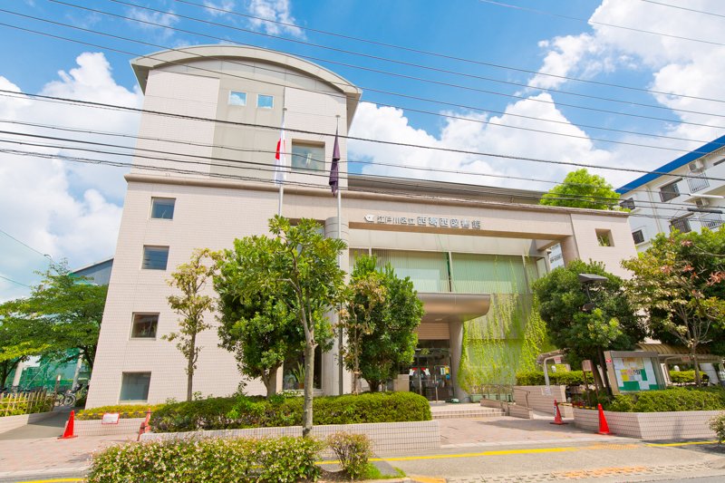 図書館　西葛西図書館（図書館）まで484m