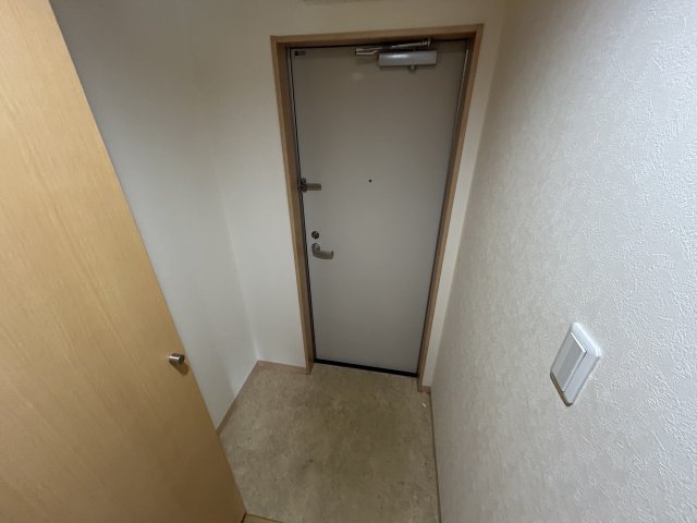 玄関　別号室参考写真です。