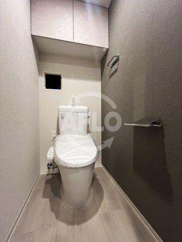 トイレ　コンフォリア・リヴ博労町一丁目Q　トイレ