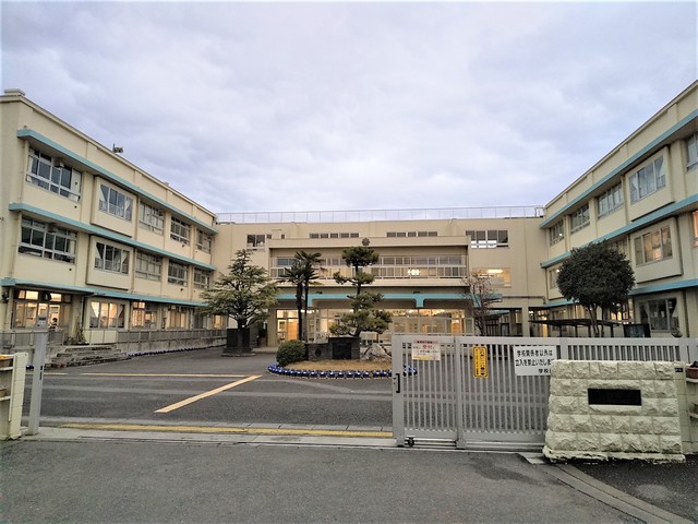 小学校　志木市立志木第二小学校（小学校）まで800m