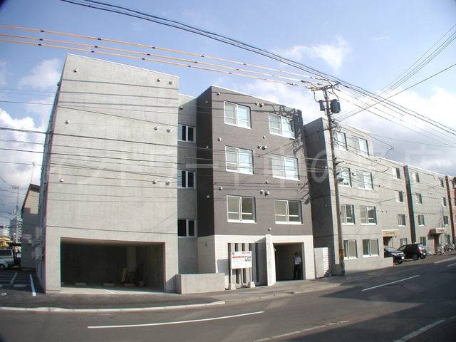 建物外観　詳細は、ウィンドワード中の島店までご相談下さい。