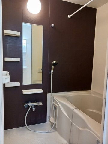 バス・シャワールーム　お風呂です