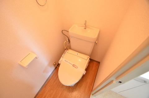 トイレ　トイレ