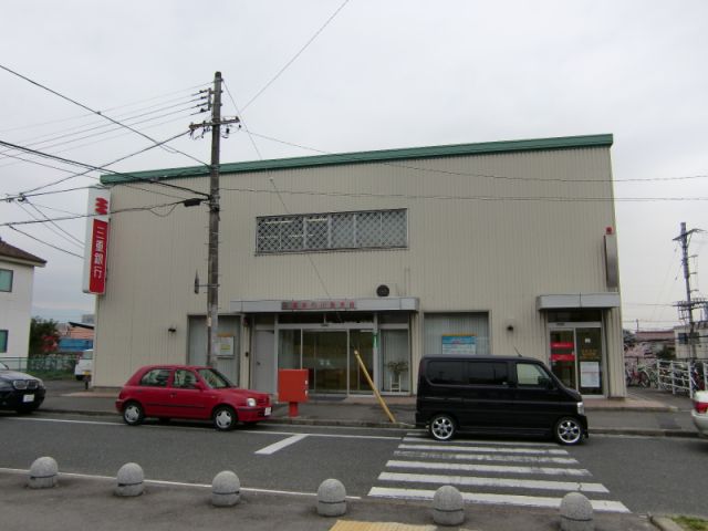 銀行　三重銀行（銀行）まで1400m