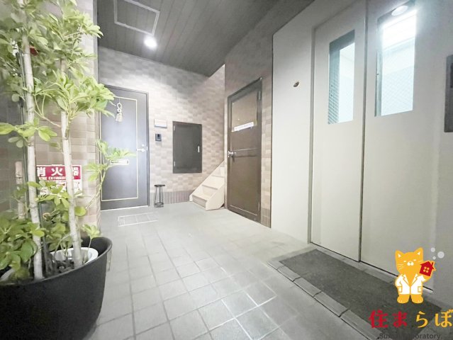 エントランス　共用部の印象も大切に